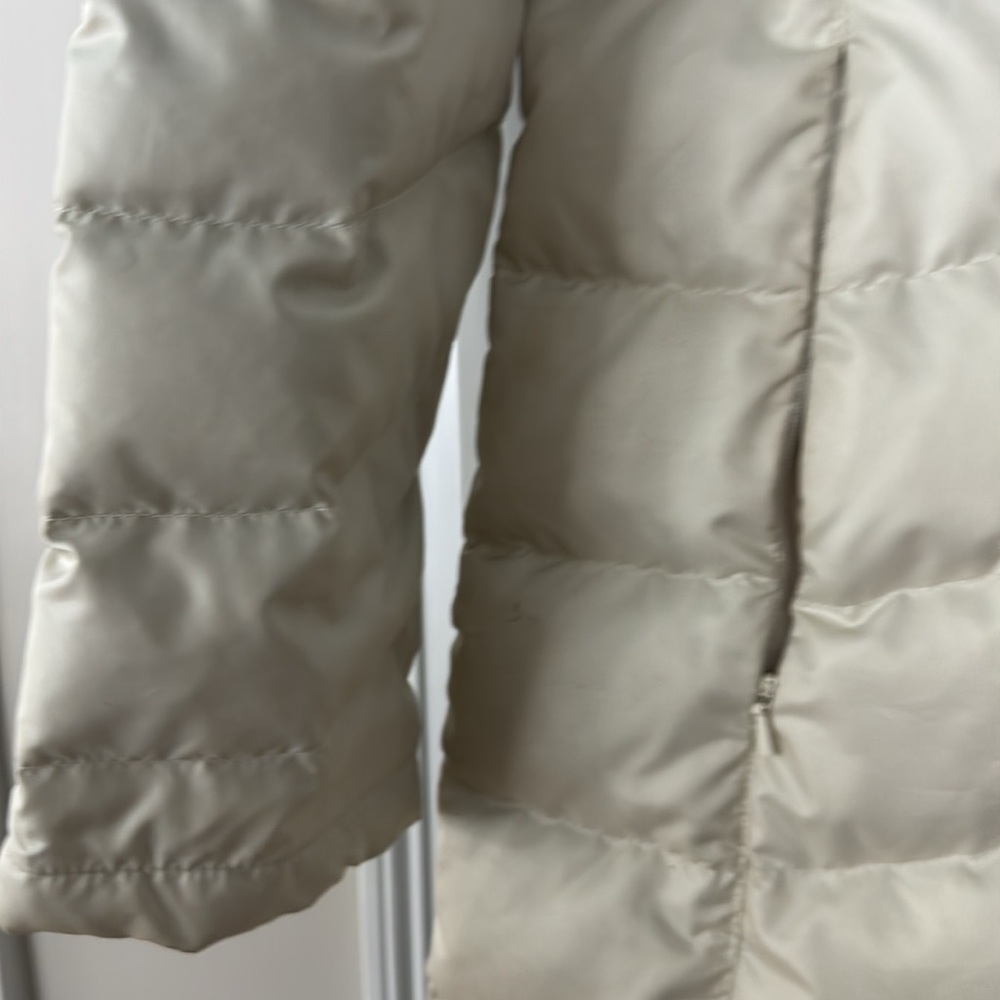 Northface Down Parka - image 8